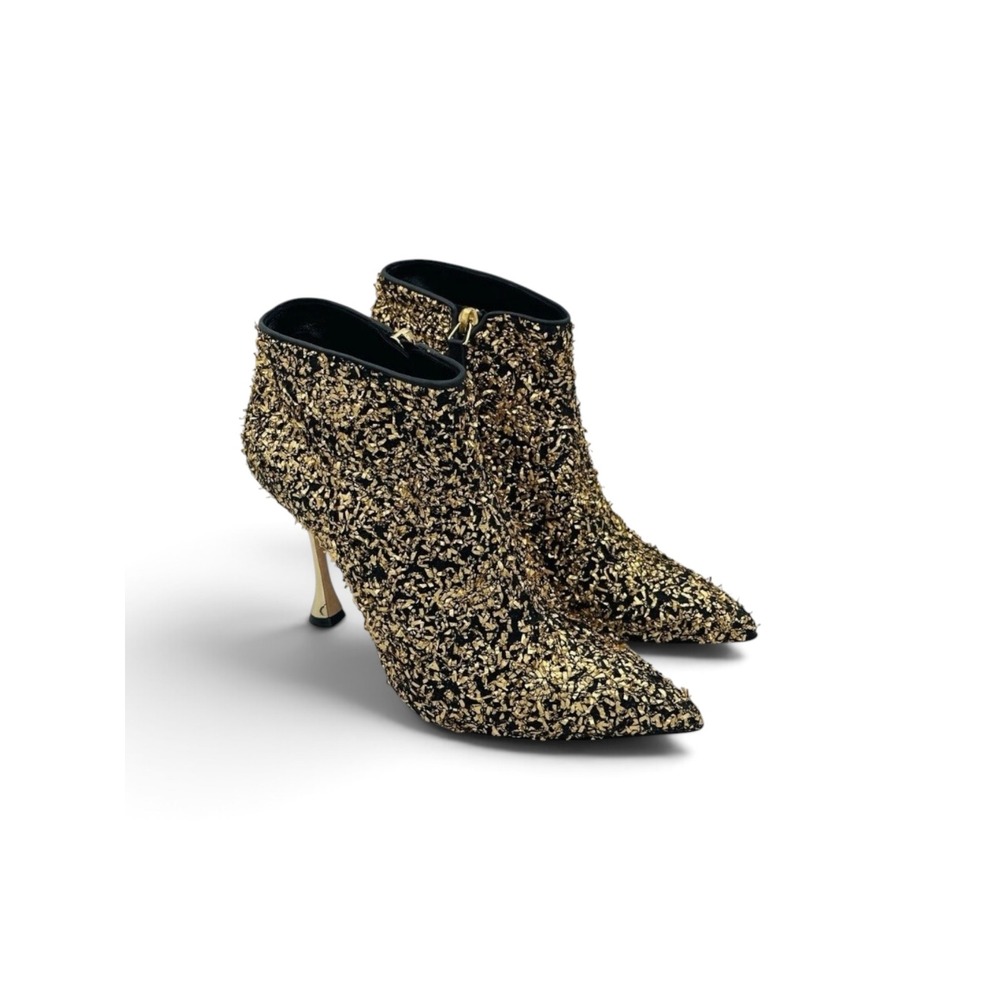 Manolo Blahnik 50th Anniversary BB 105 Pointy Toe Bootie Pluta Gold 37.5 US 7.5